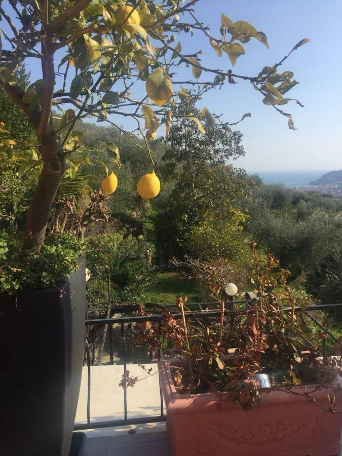 Tavernetta A 10 Minuti Dal Mare Villa Diano San Pietro Esterno foto